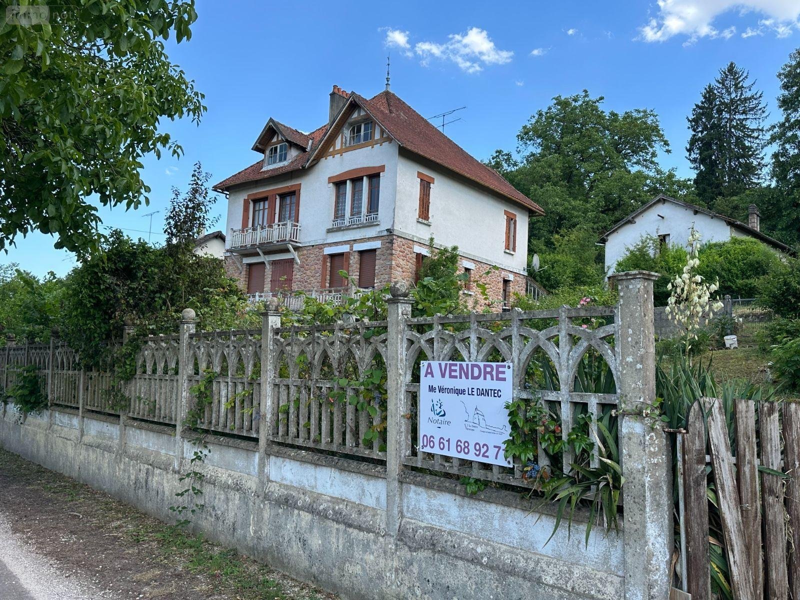 Maison a vendre Saint-Julien-du-Sault 89330 Yonne 230 m2 10 pièces 146000 euros