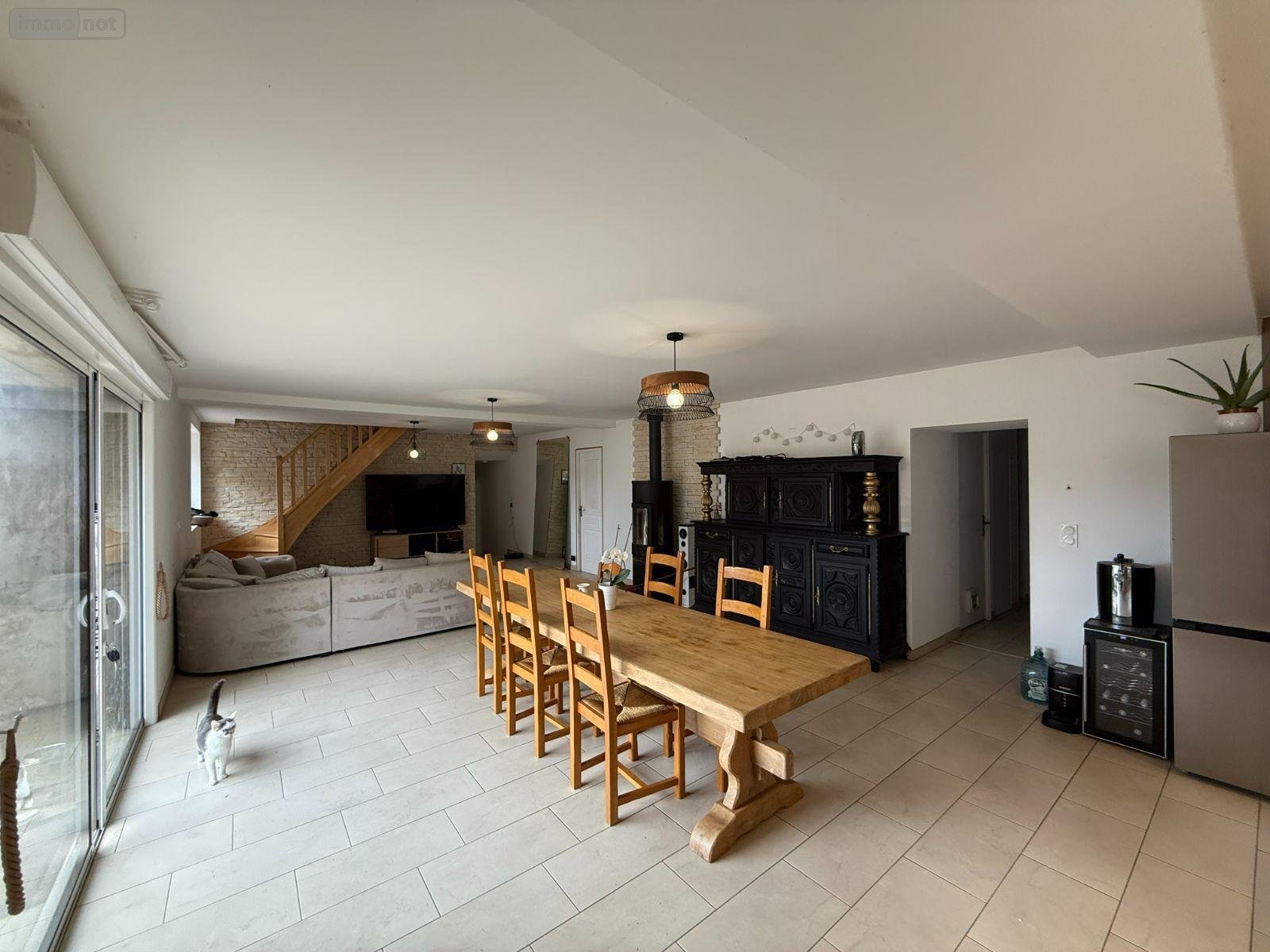 Maison a vendre Vaas 72500 Sarthe 178 m2 8 pièces 185850 euros