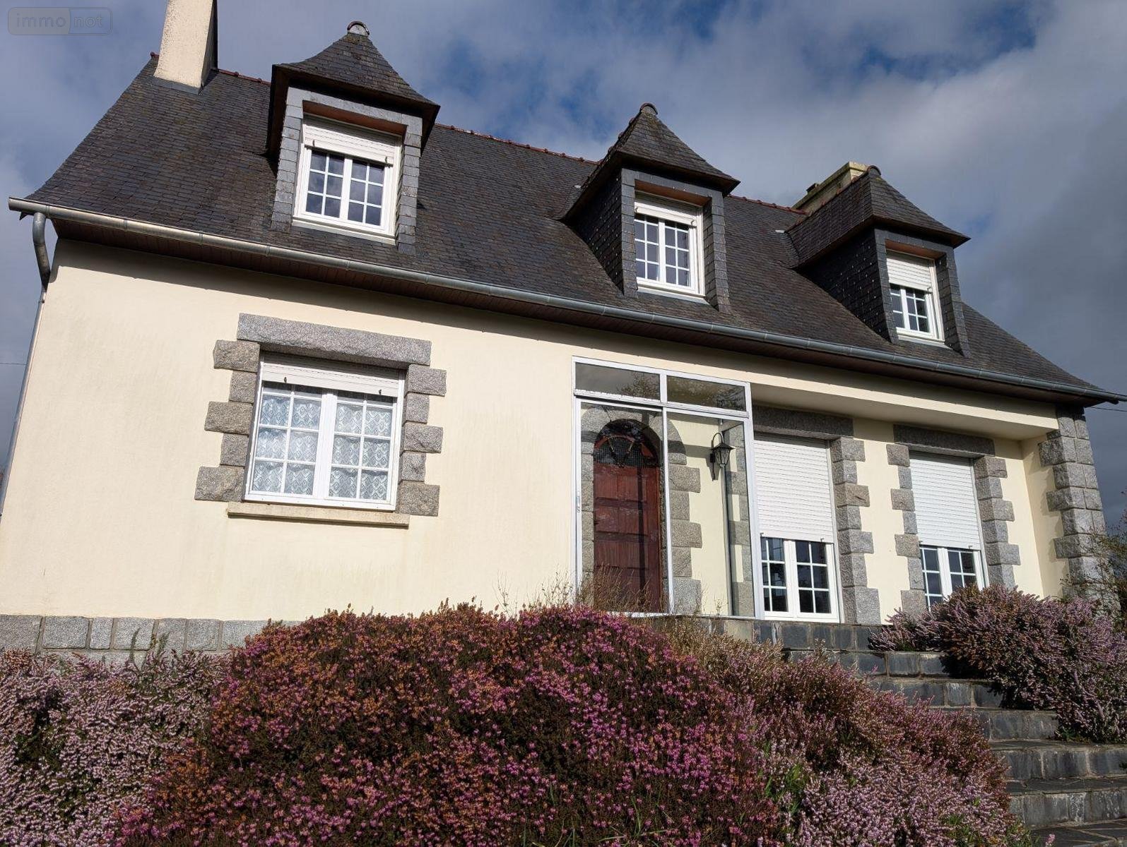 Maison a vendre Saint-Servais 29400 Finistère 132 m2 7 pièces 225000 euros