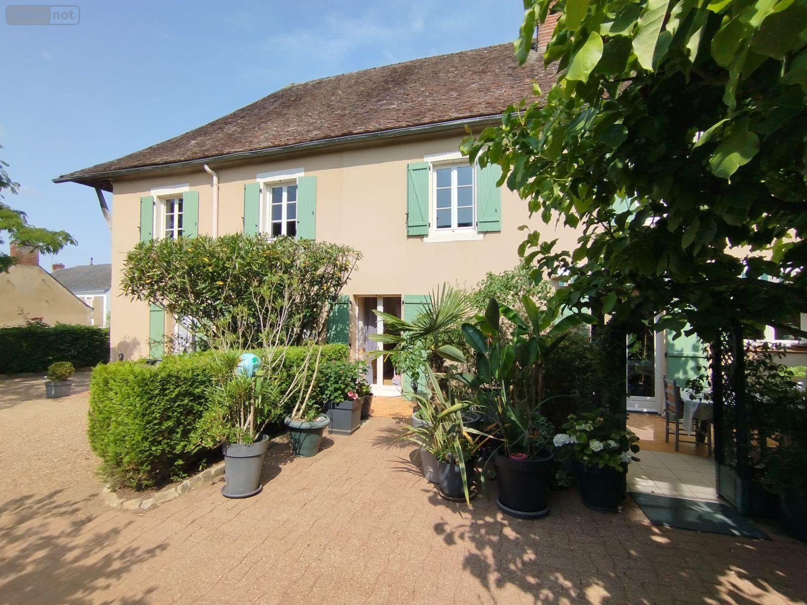 Maison a vendre Fay 72550 Sarthe 300 m2 13 pièces 270000 euros
