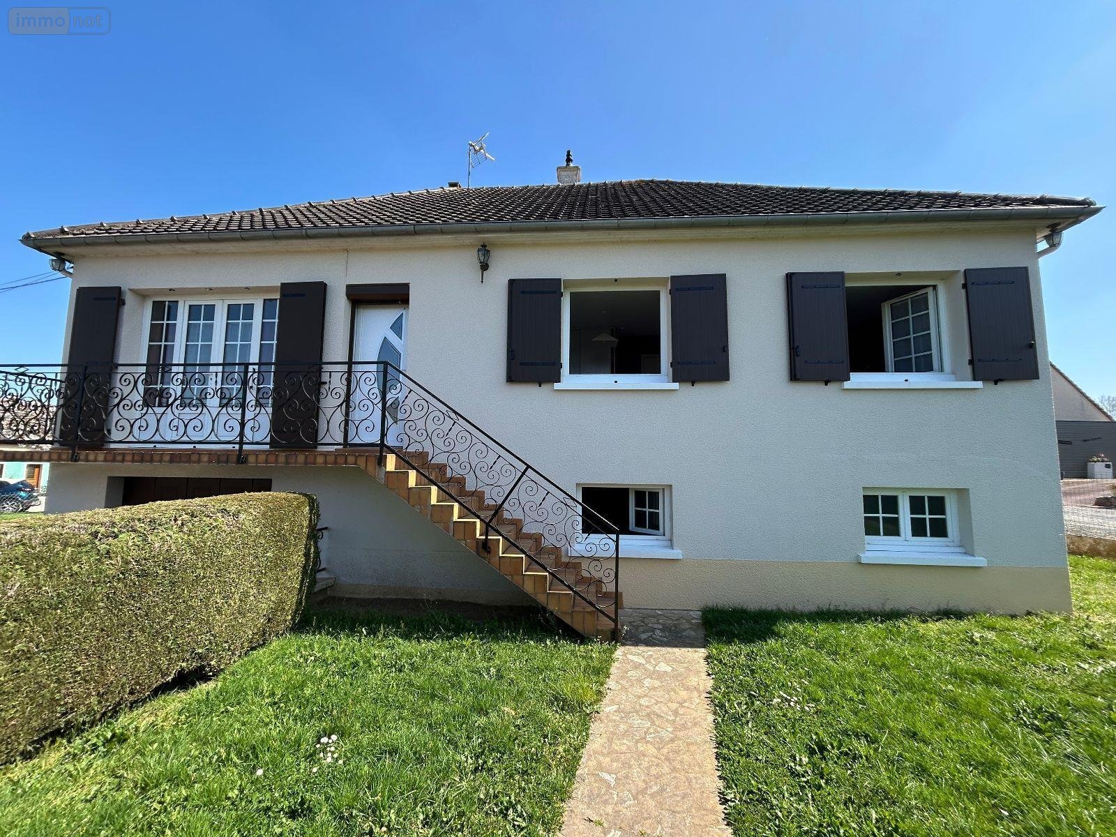 Maison a vendre Trangé 72650 Sarthe 89 m2  186396 euros