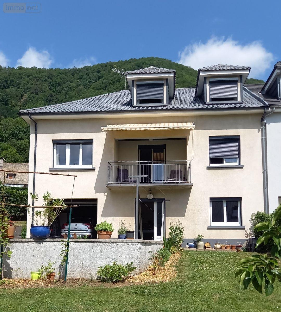 Maison a vendre Vic-sur-Cère 15800 Cantal 186 m2 6 pièces 225000 euros