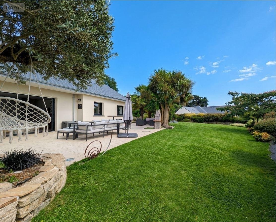 Maison a vendre Locunolé 29310 Finistère 198 m2  493525 euros