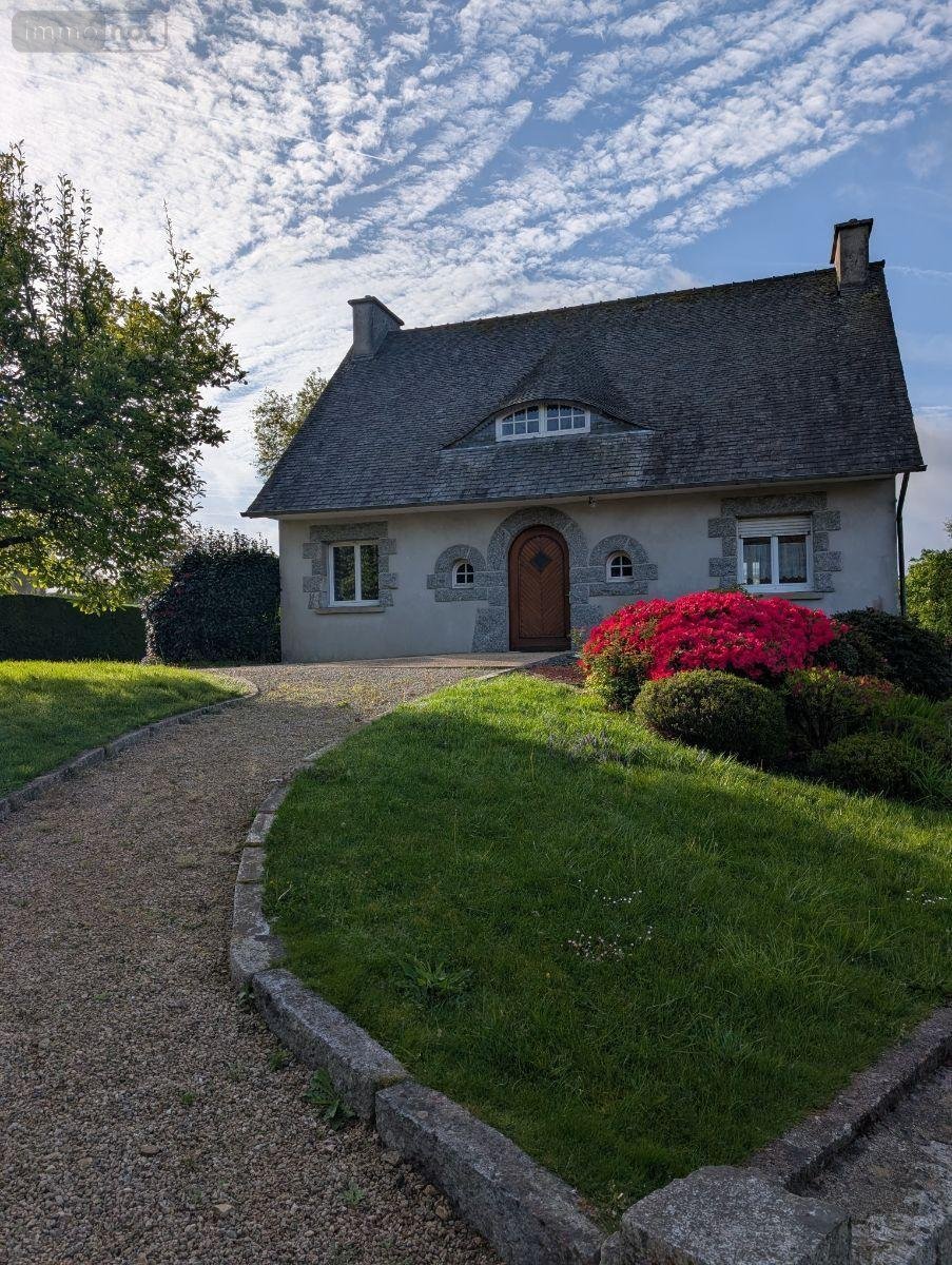 Maison a vendre Guimiliau 29400 Finistère 123 m2 8 pièces 245800 euros