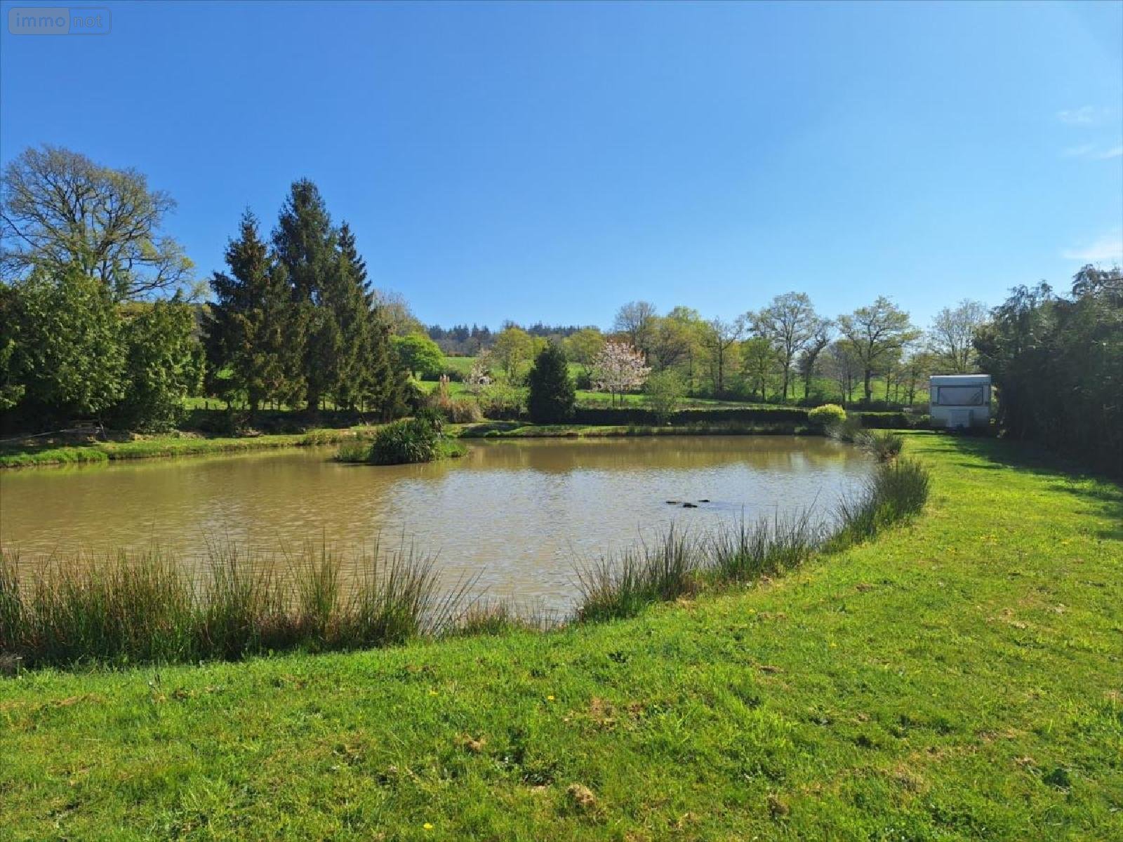 Terrains de loisirs bois etangs a vendre Juvigné 53380 Mayenne 2382 m2  17500 euros
