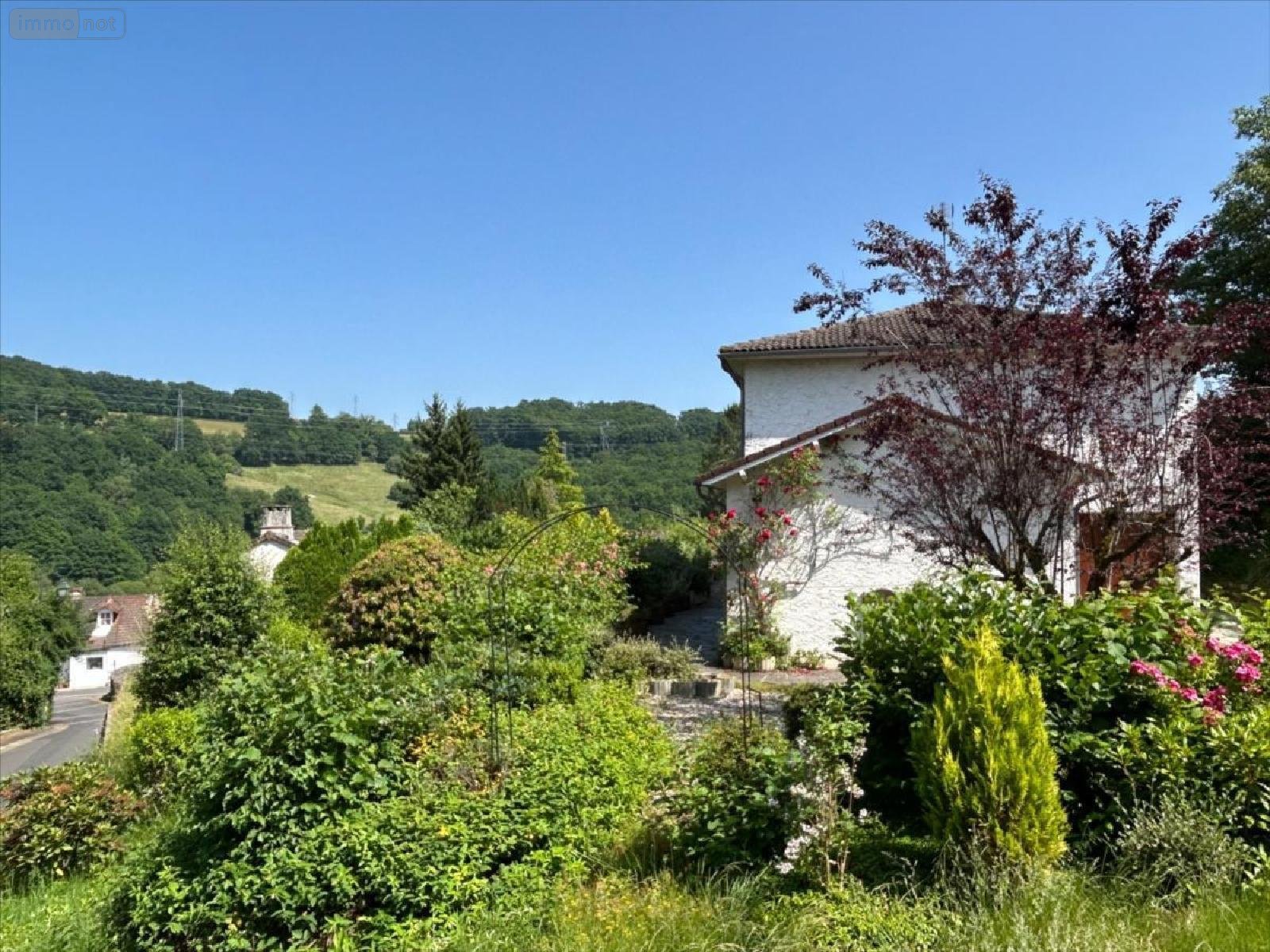 Maison a vendre Saint-Gérons 15150 Cantal 195 m2 8 pièces 180200 euros