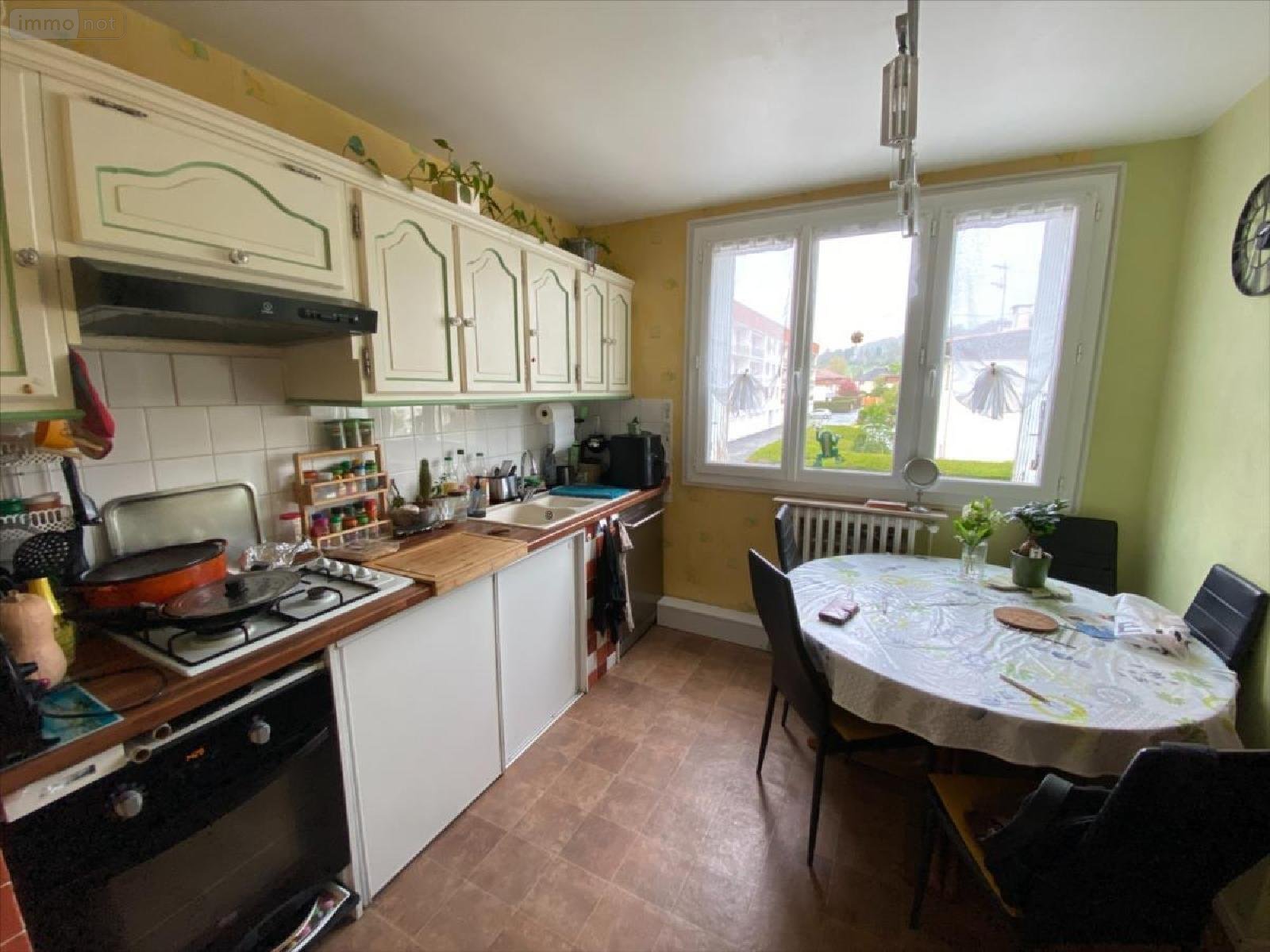 Appartement a vendre Arpajon-sur-Cère 15130 Cantal 78 m2 4 pièces 74200 euros