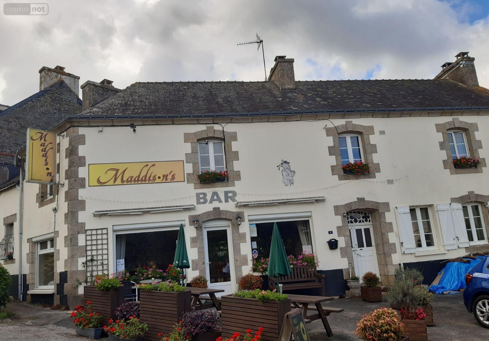 Fonds et murs commerciaux a vendre Sainte-Brigitte 56480 Morbihan 209 m2  188500 euros