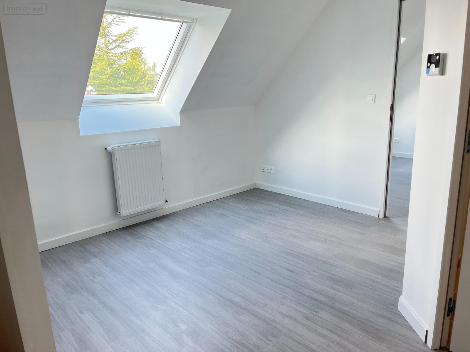 Location maison Moncé-en-Belin 72230 Sarthe 101 m2  890 euros