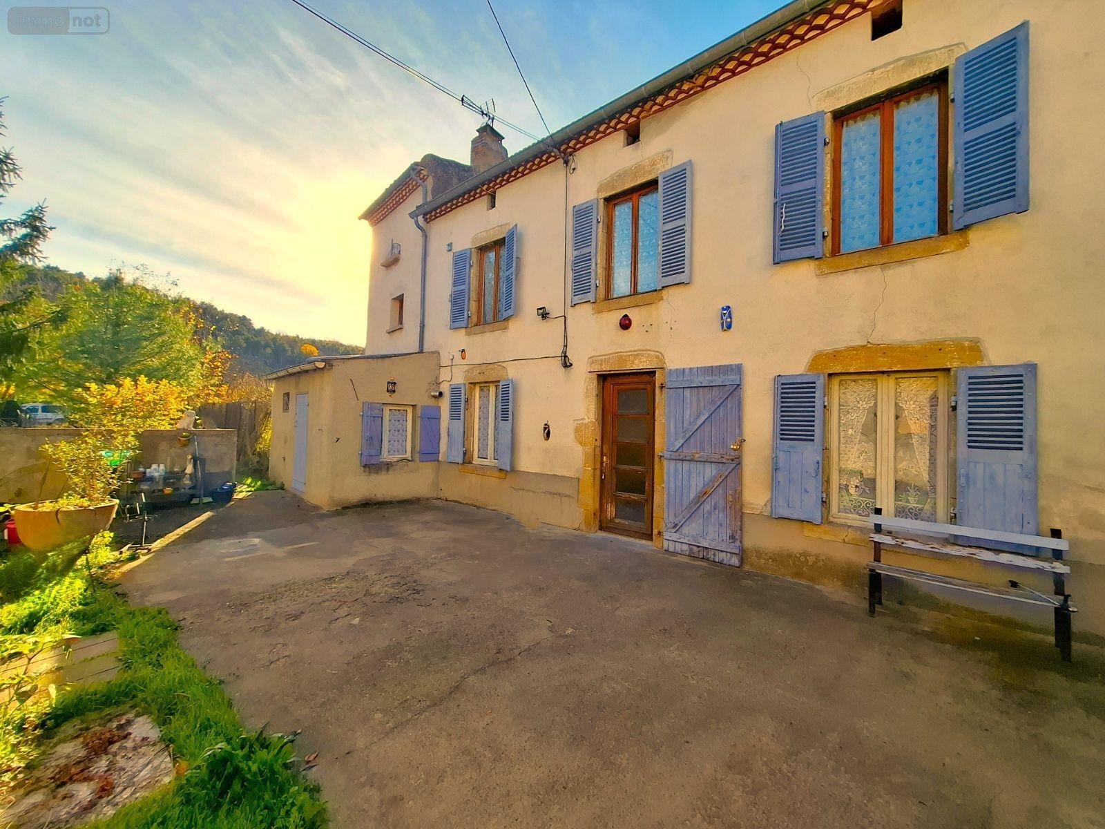 Maison a vendre Meilhaud 63320 Puy-de-Dôme 134 m2 8 pièces 154500 euros