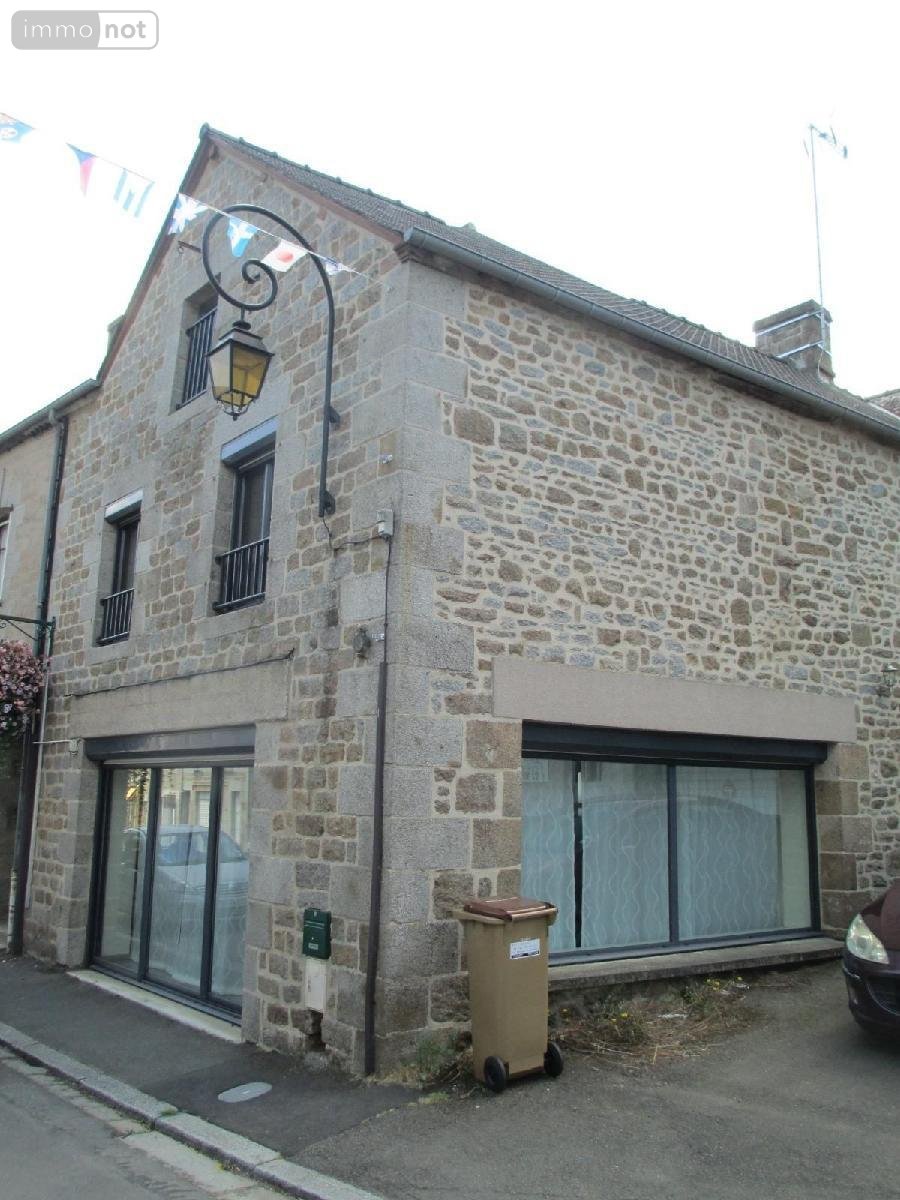 Location maison Saint-Germain-en-Coglès 35133 Ille-et-Vilaine 90 m2 4 pièces 650 euros