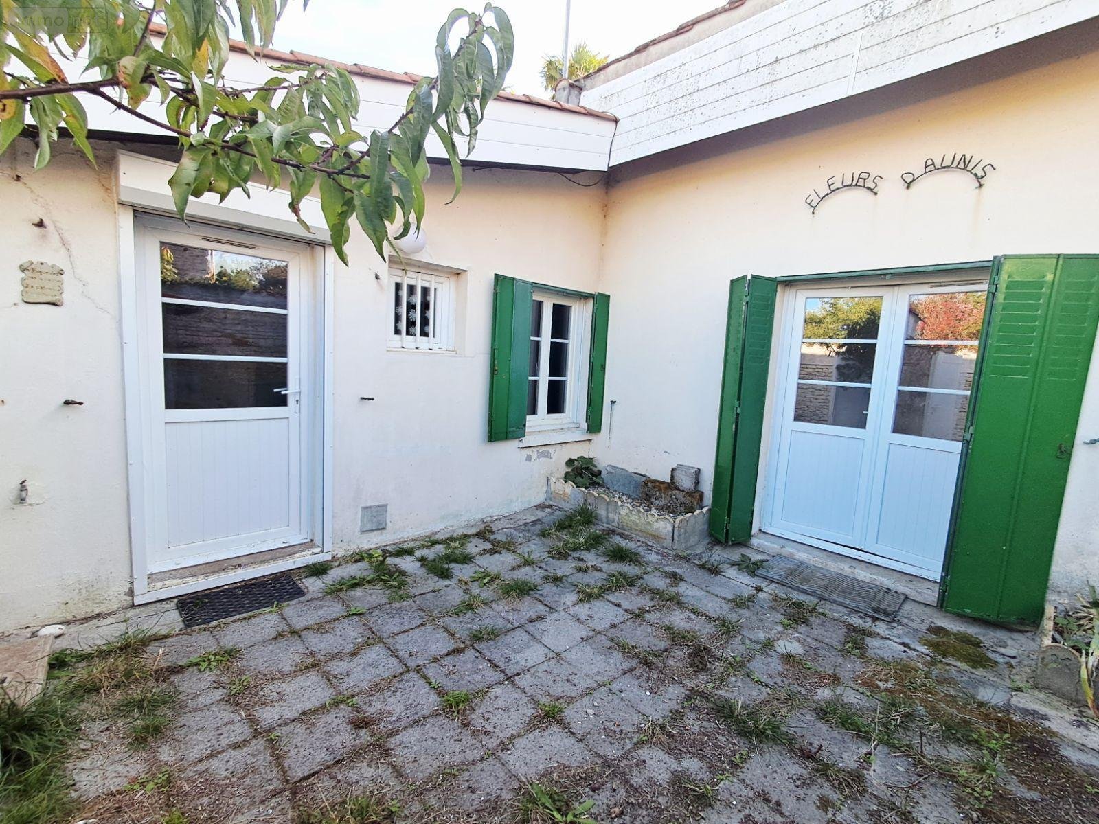 Maison a vendre Courçon 17170 Charente-Maritime 44 m2 2 pièces 73024 euros