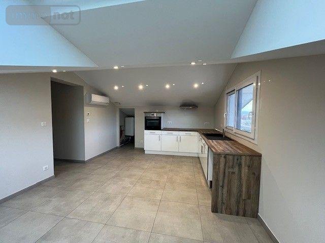 Appartement a vendre La Motte-Servolex 73290 Savoie 89 m2 3 pièces 235000 euros