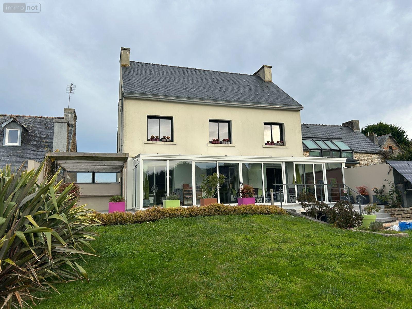 Maison a vendre Coray 29370 Finistère 215 m2 7 pièces 303920 euros