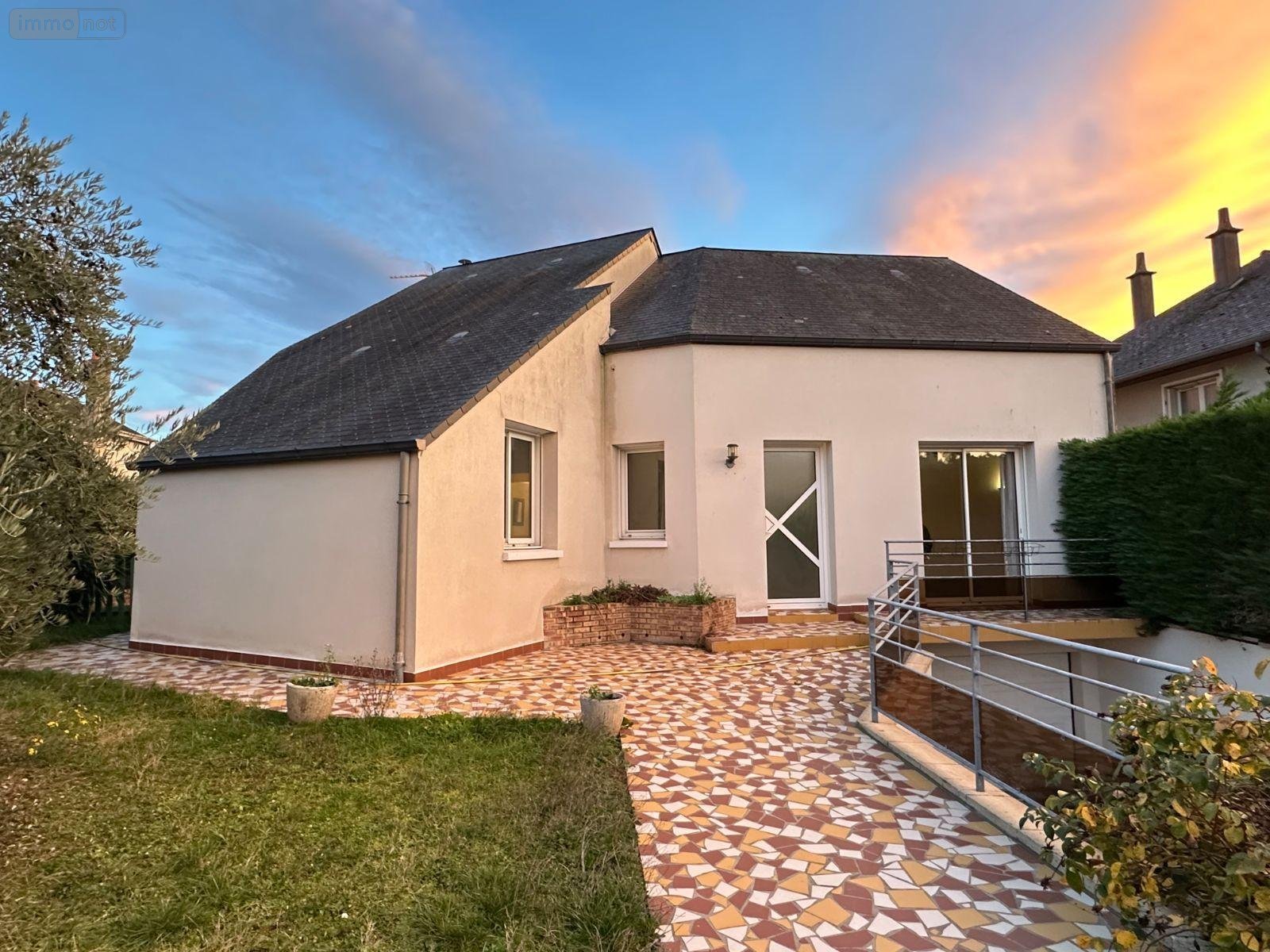 Maison a vendre Amboise 37400 Indre-et-Loire 131 m2 5 pièces 356217 euros