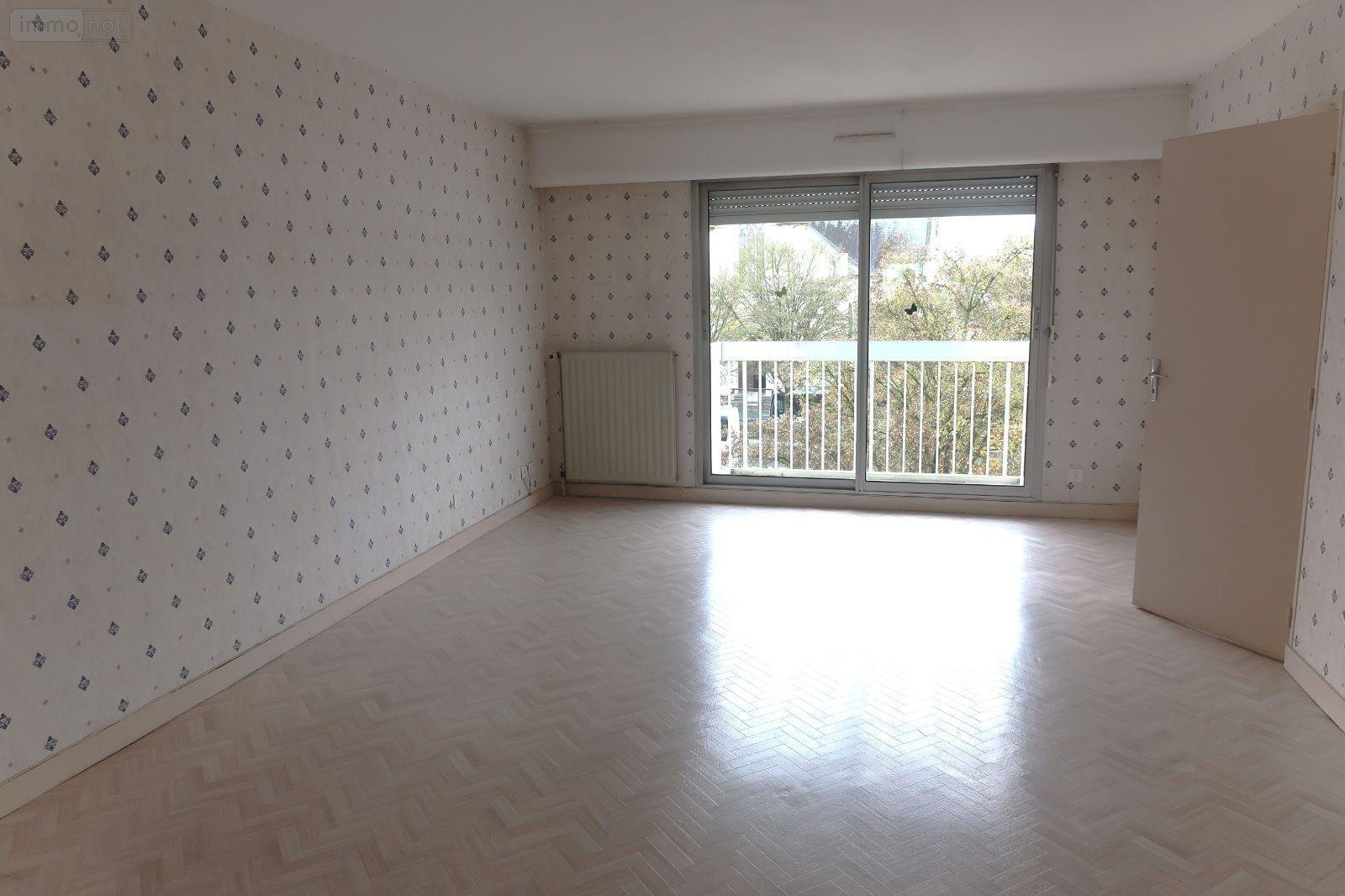 Location appartement Châtellerault 86100 Vienne 73 m2 3 pièces 685 euros