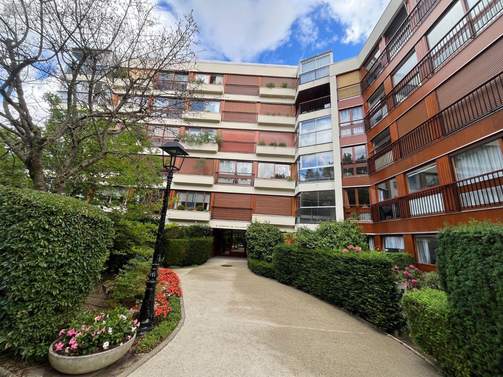 Appartement a vendre Le Chesnay-Rocquencourt 78150 Yvelines 77 m2 4 pièces 337600 euros