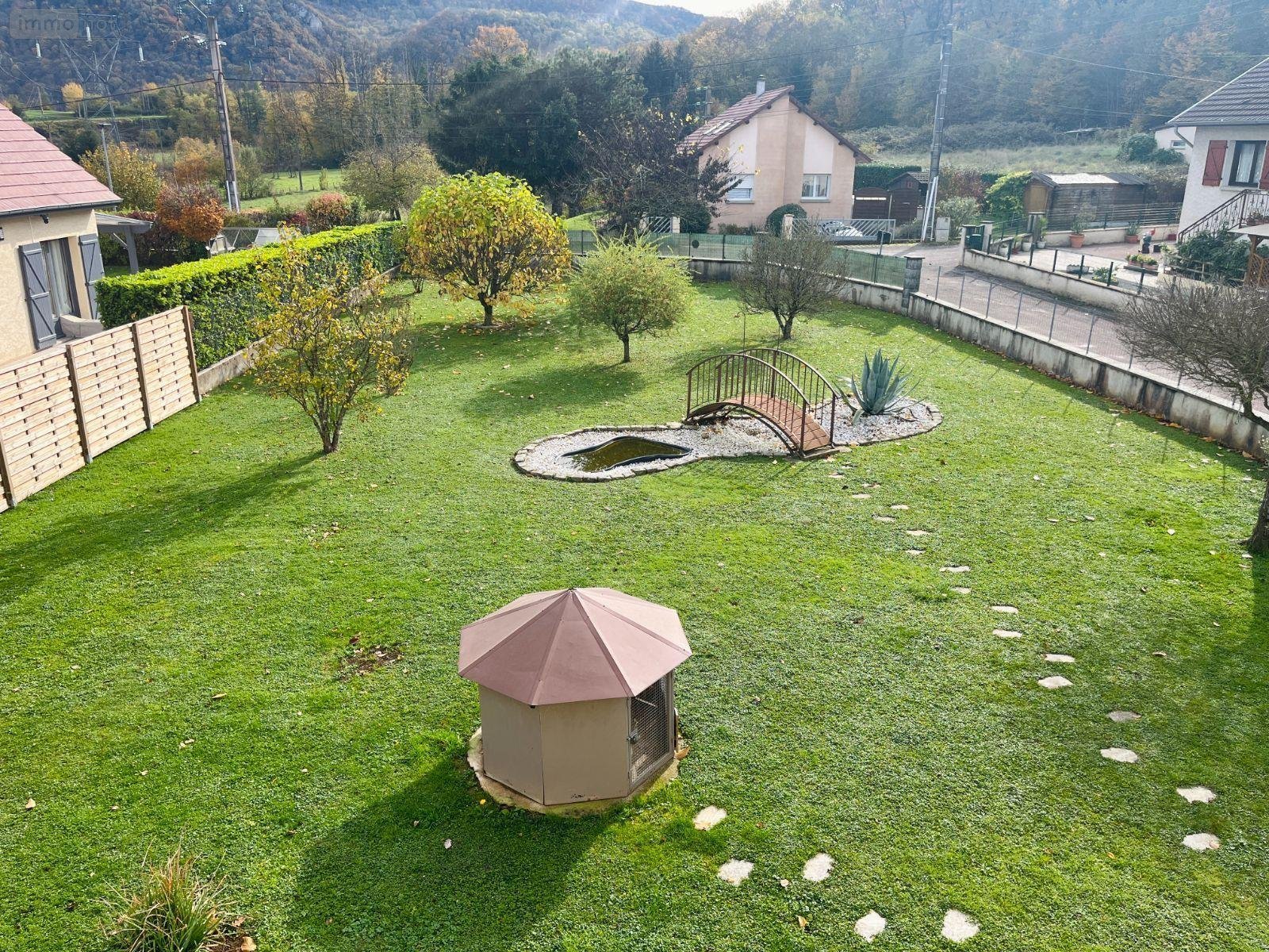 Maison a vendre Chalezeule 25220 Doubs 219 m2  385000 euros