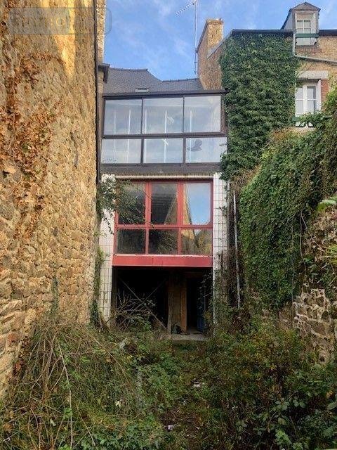 Immeuble a vendre Guingamp 22200 Côtes-d'Armor  315500 euros