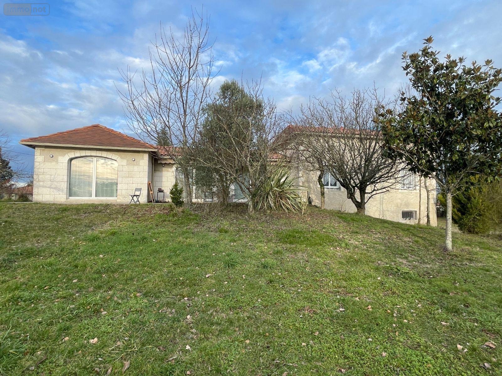 Maison a vendre Ribérac 24600 Dordogne 171 m2 6 pièces 298920 euros