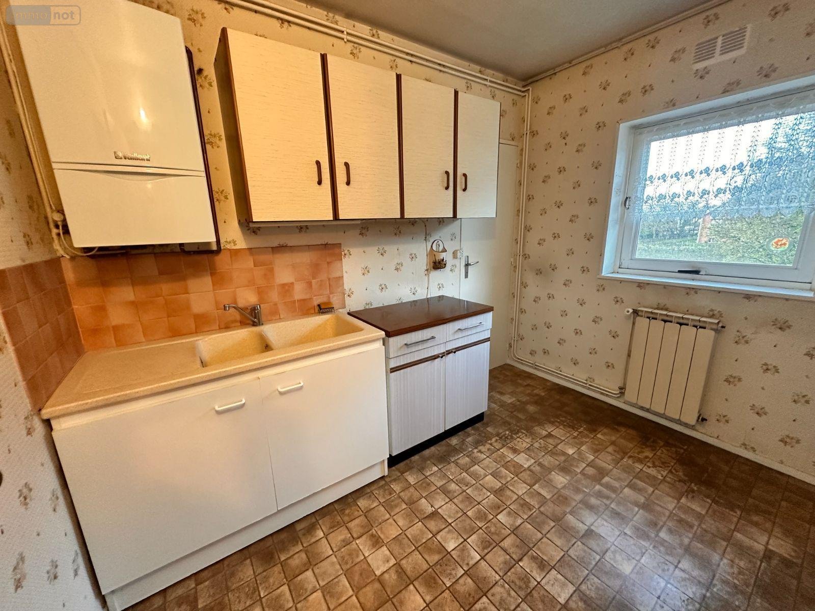 Appartement a vendre Sens 89100 Yonne 66 m2 3 pièces 79000 euros