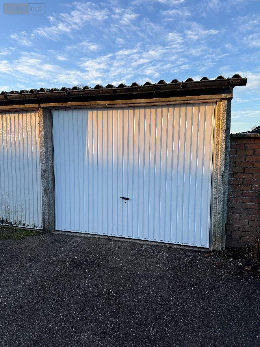 Garage et parking a vendre Hazebrouck 59190 Nord 15 m2  15900 euros