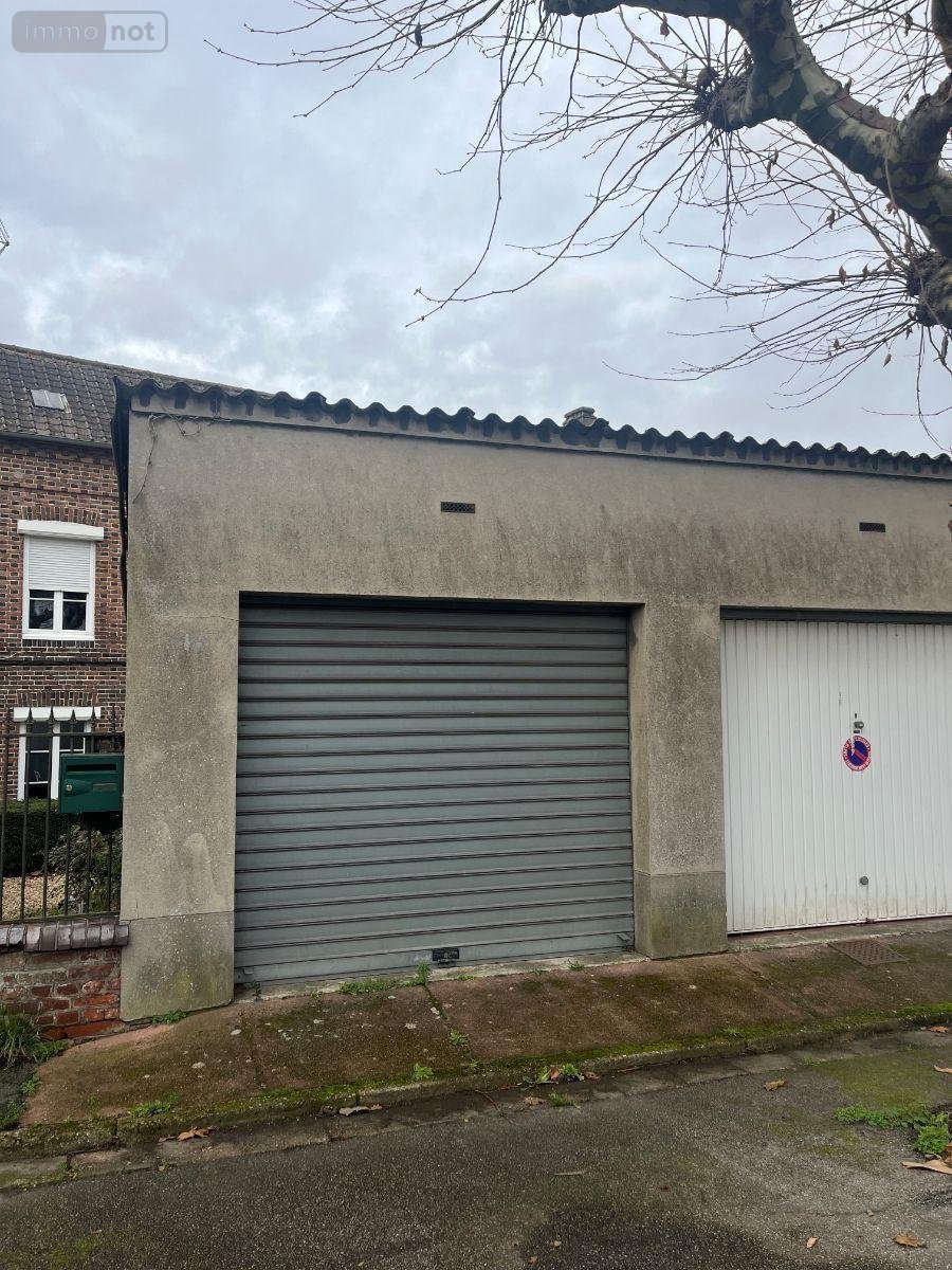 Location garage et parking Bernay 27300 Eure 12 m2  60 euros