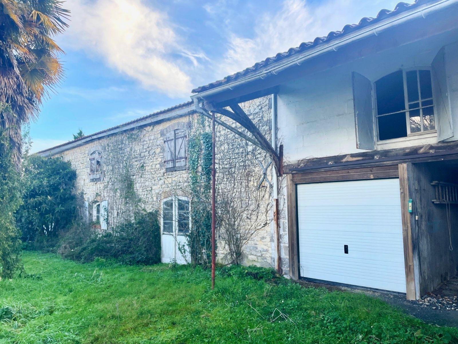 Maison a vendre Andilly 17230 Charente-Maritime 118 m2 8 pièces 280800 euros