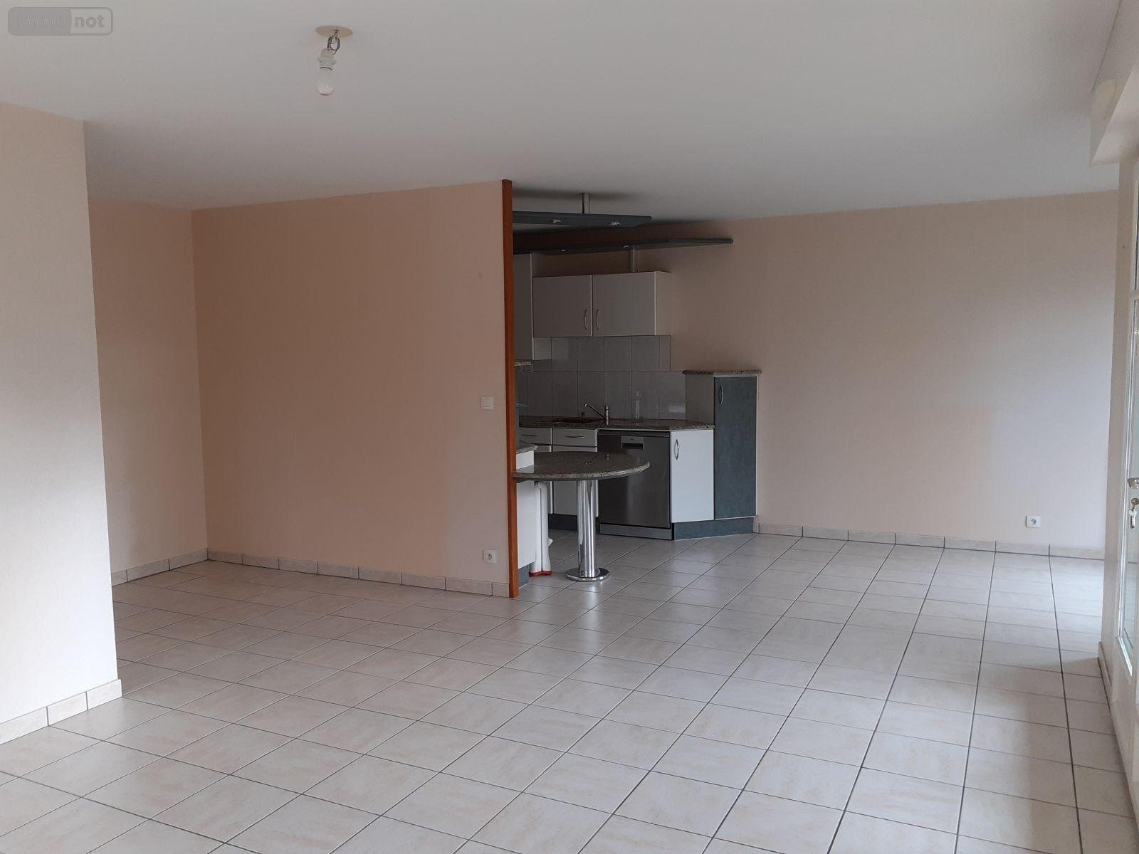 Location appartement Vitré 35500 Ille-et-Vilaine 87 m2 4 pièces 914 euros
