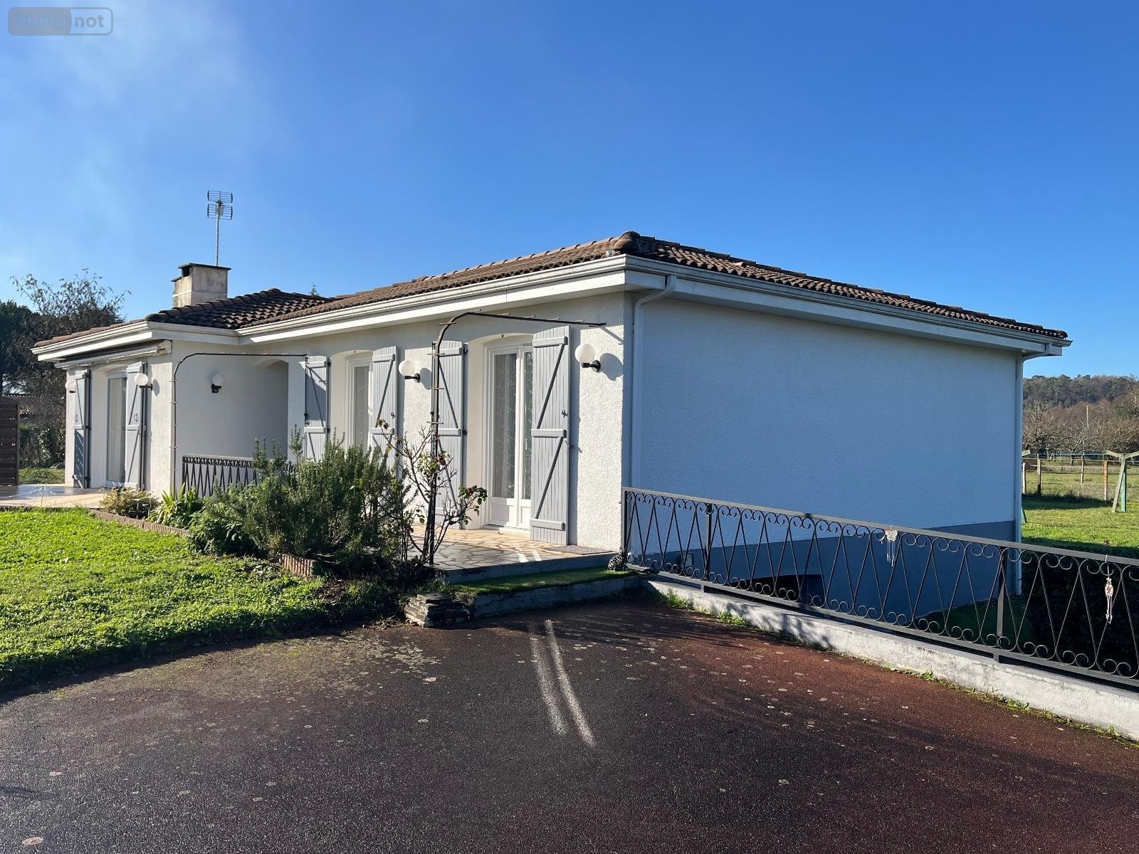 Maison a vendre Coutras 33230 Gironde 110 m2 3 pièces 199500 euros