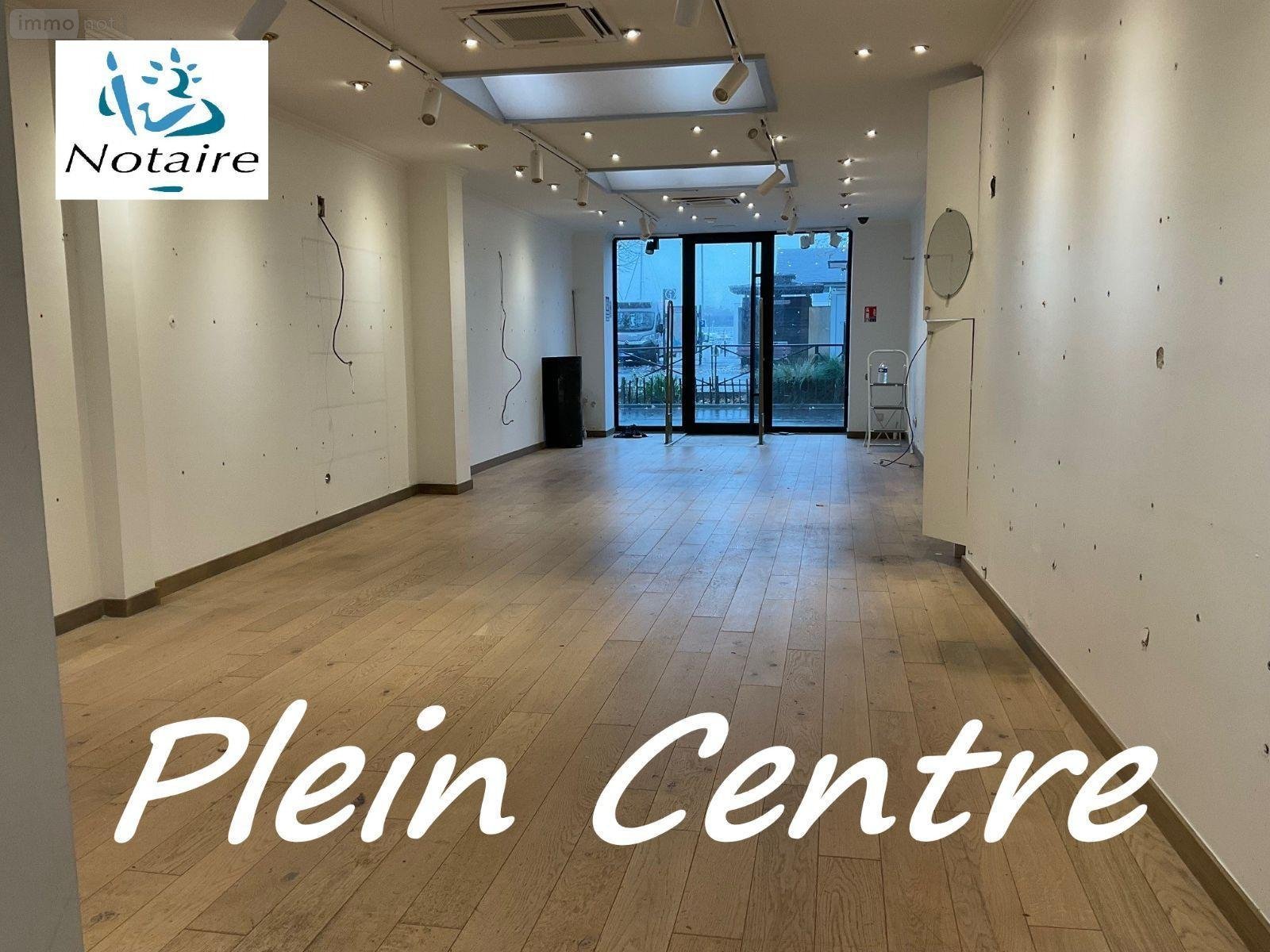 Location fonds et murs commerciaux Concarneau 29900 Finistère 90 m2  1800 euros