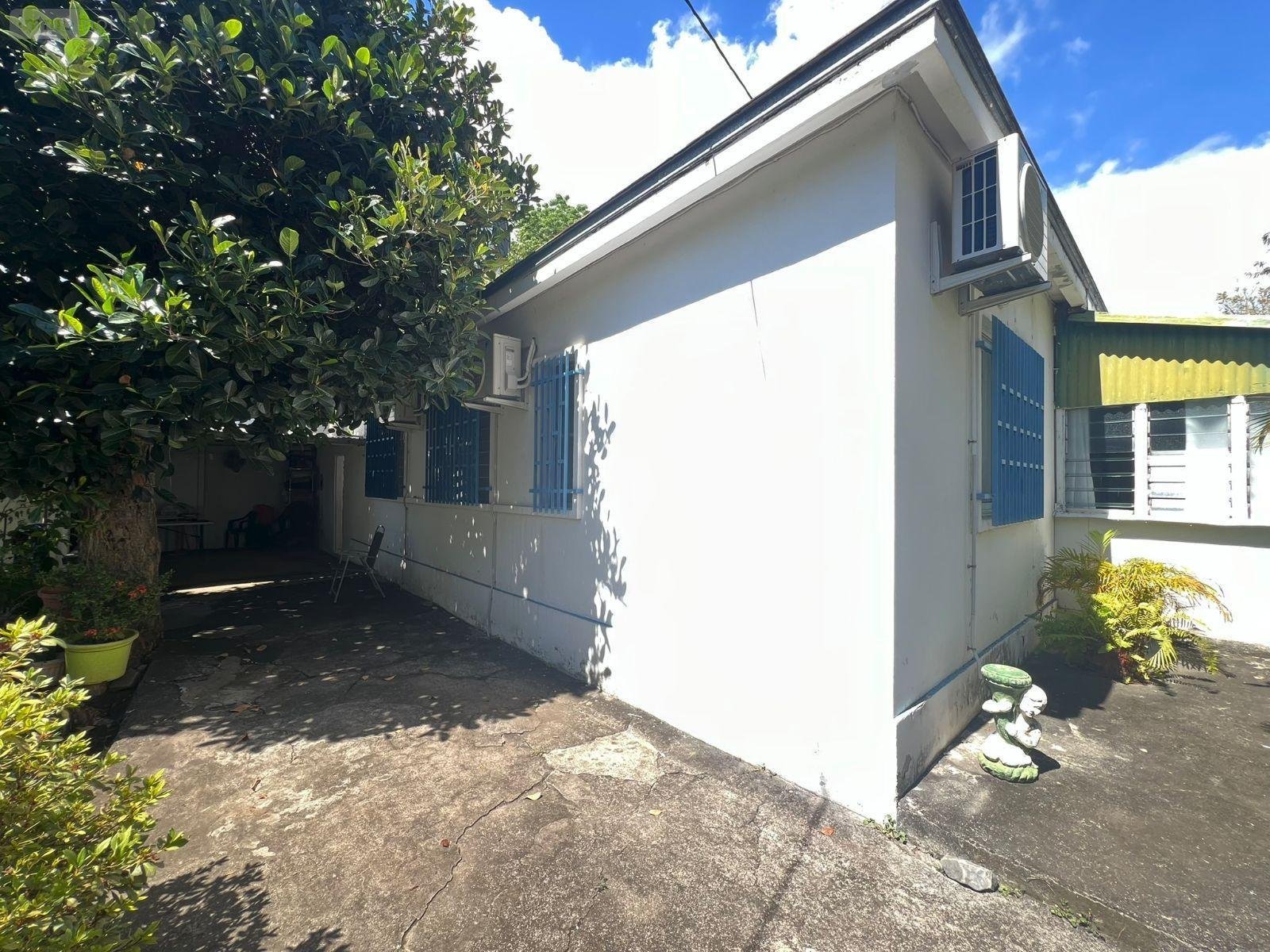 Maison a vendre Sainte-Clotilde 97490 Réunion 100 m2 4 pièces 488900 euros