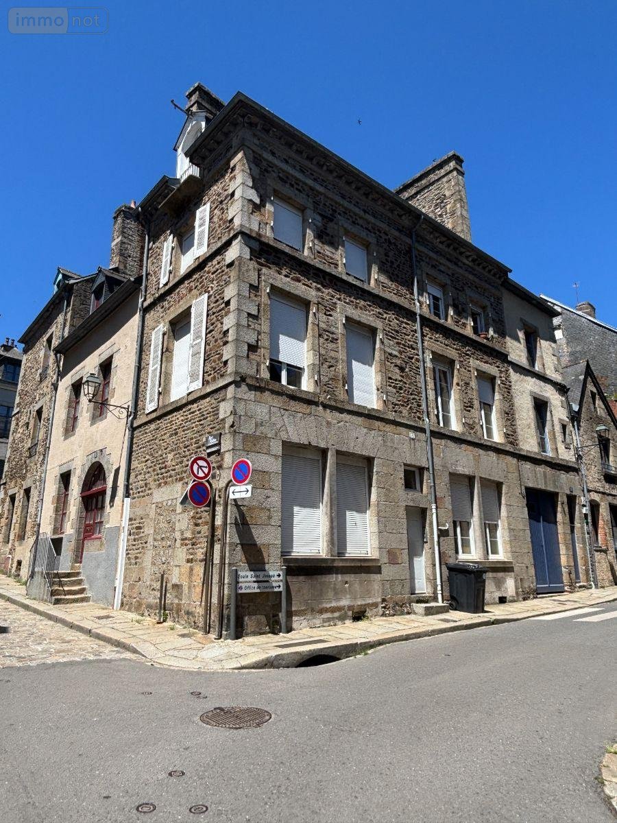Immeuble a vendre Fougères 35300 Ille-et-Vilaine 105 m2  348265 euros