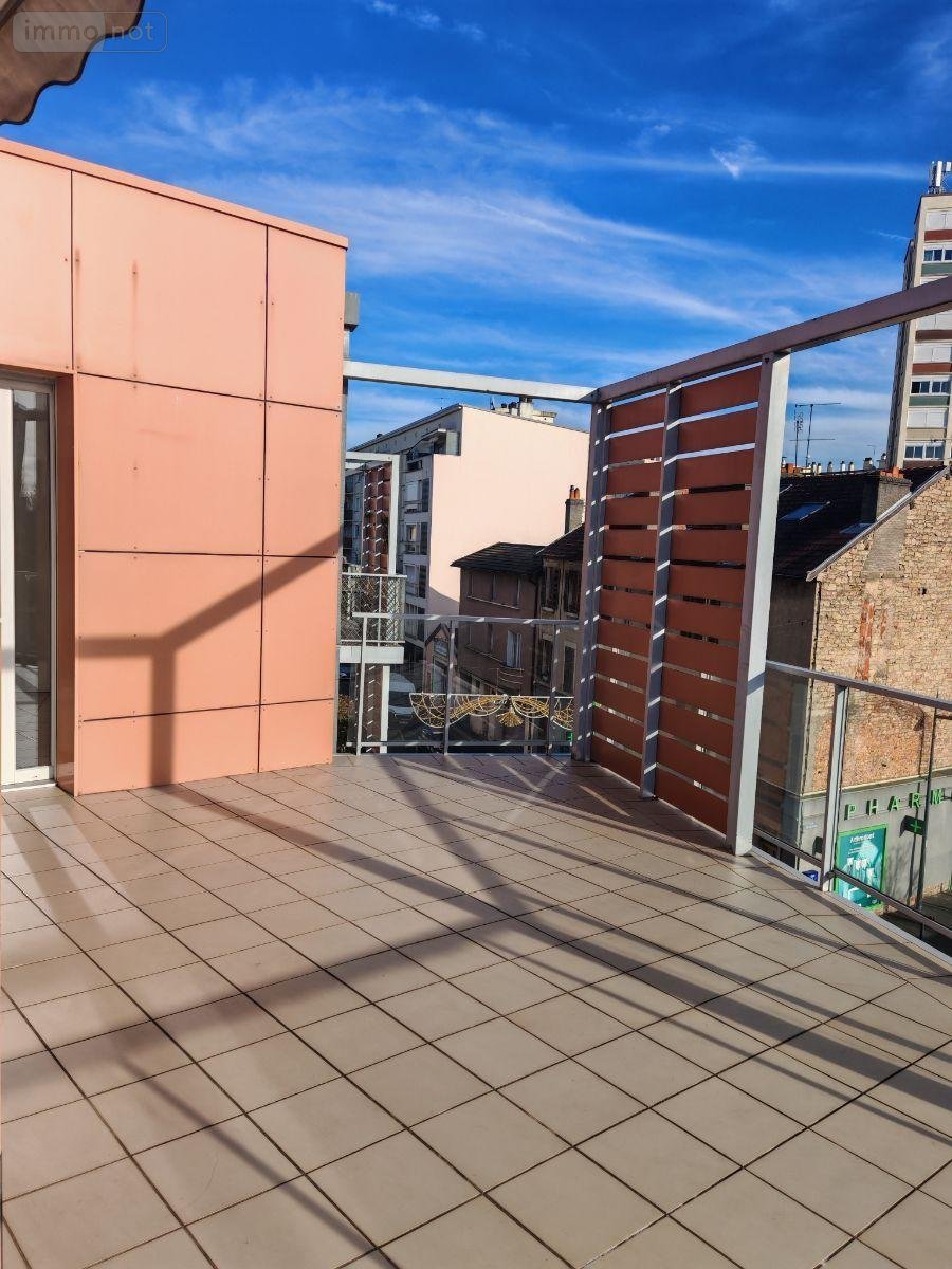 Location appartement Mâcon 71000 Saône-et-Loire 74 m2 3 pièces 815 euros