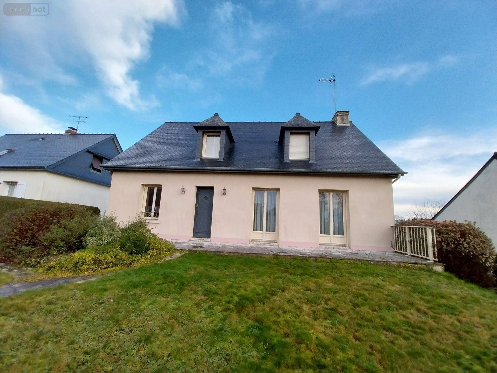 Maison a vendre Pocé-les-Bois 35500 Ille-et-Vilaine 129 m2 5 pièces 234000 euros