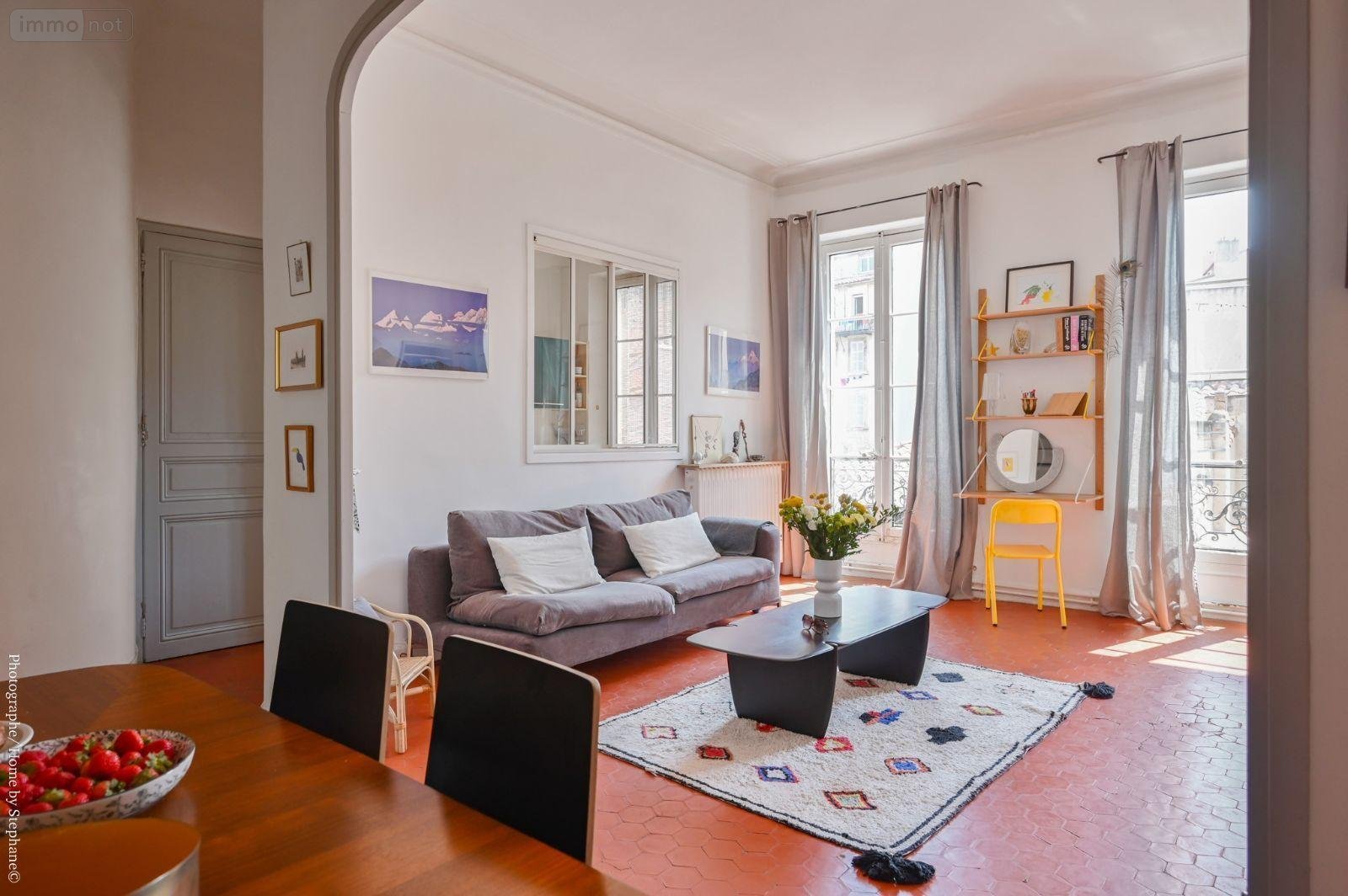 Appartement a vendre Marseille 1er Arrondissement 13001 Bouches-du-Rhône 78 m2 3 pièces 298000 euros
