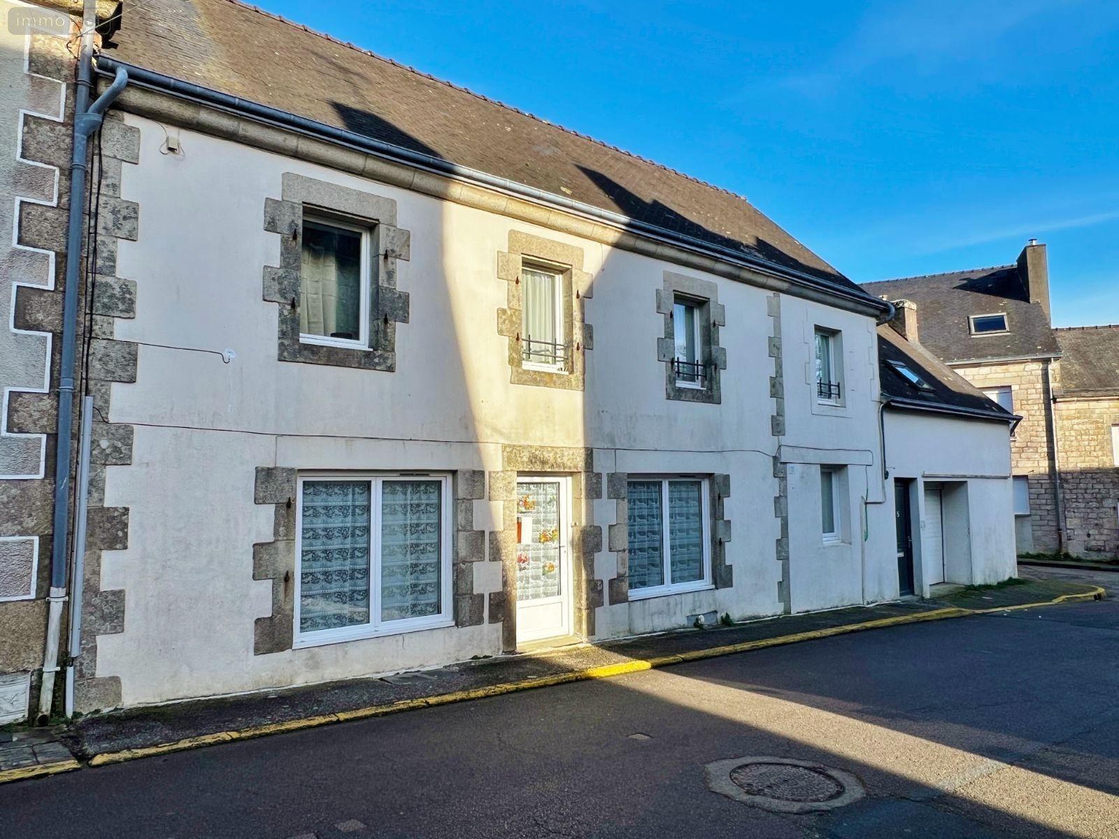 Immeuble a vendre Scaër 29390 Finistère 119 m2  212000 euros