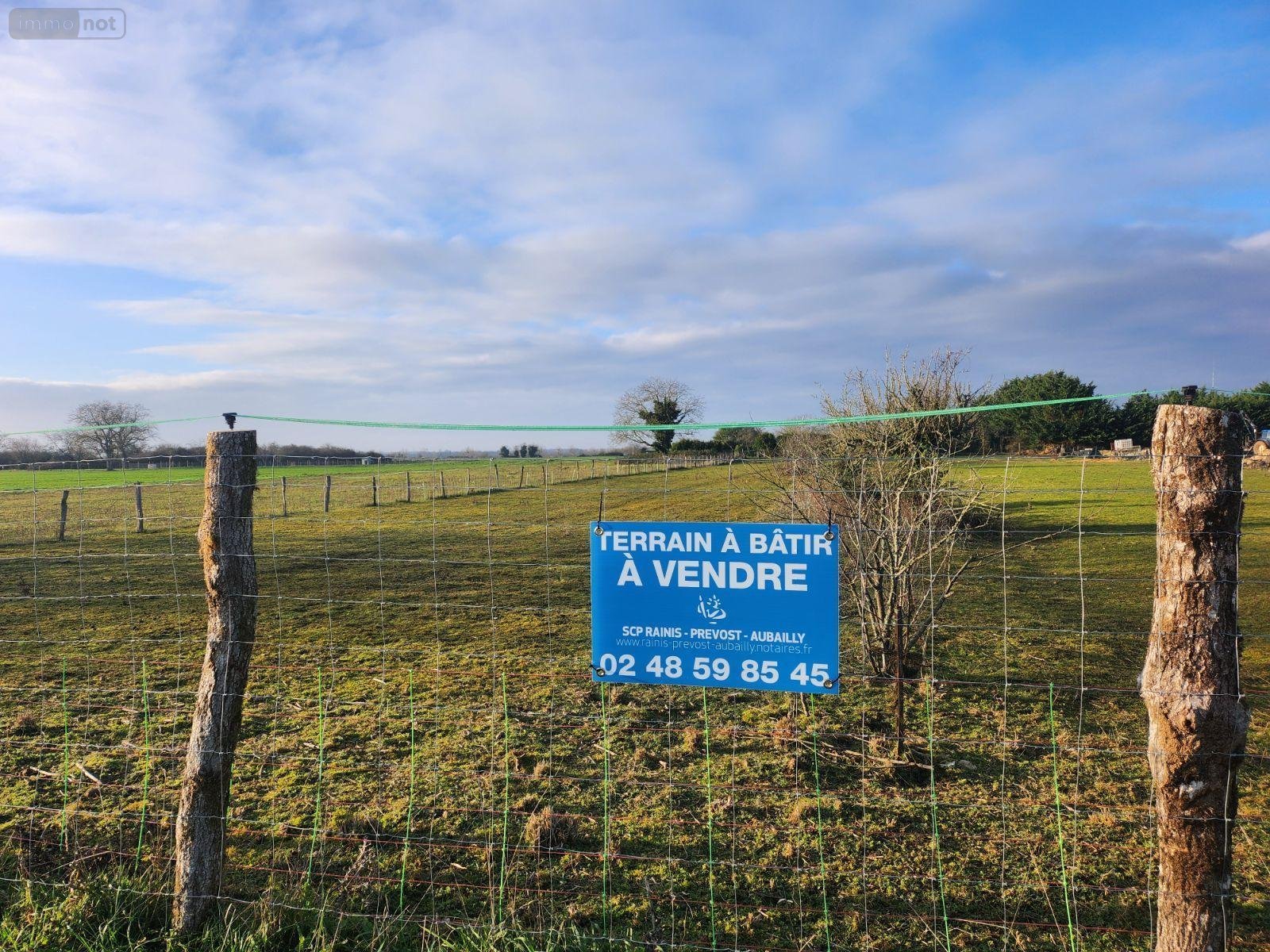 Terrain a batir a vendre Dun-sur-Auron 18130 Cher 4200 m2  43960 euros