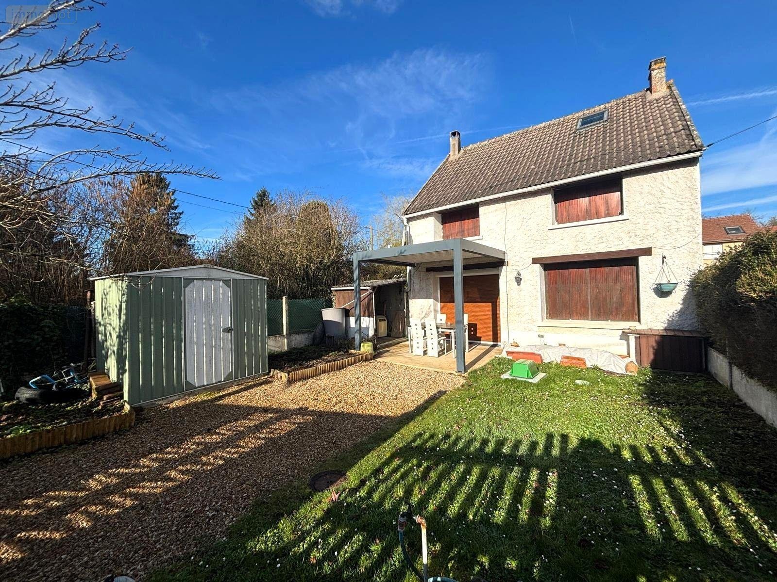 Maison a vendre Souppes-sur-Loing 77460 Seine-et-Marne 65 m2 3 pièces 130000 euros