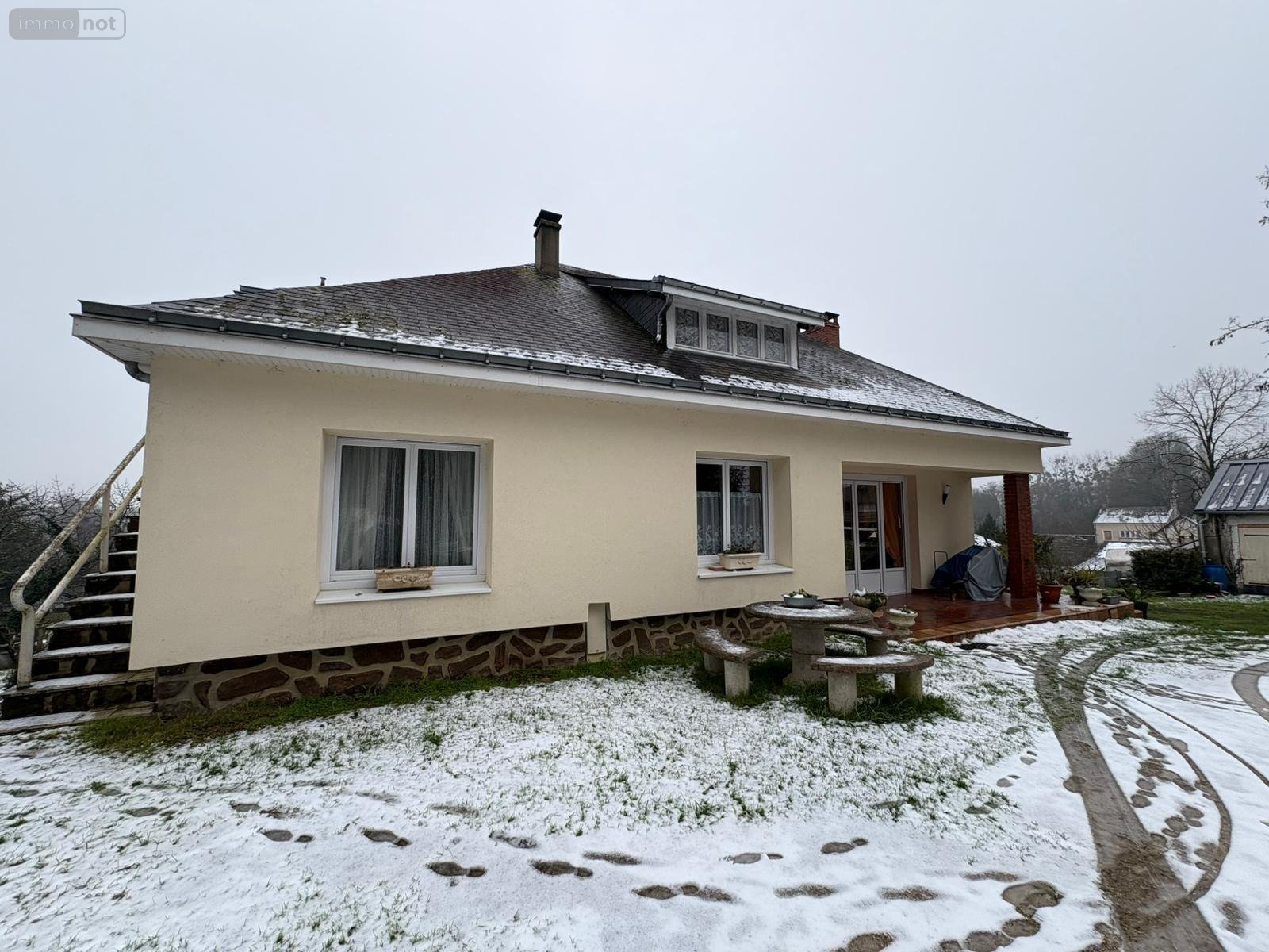 Maison a vendre Luché-Pringé 72800 Sarthe 86 m2 6 pièces 260800 euros