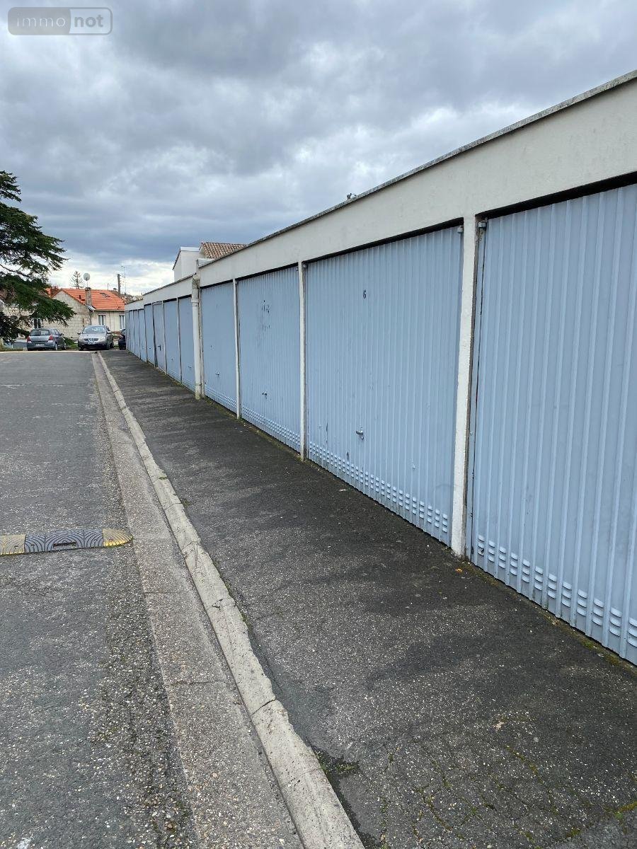Garage et parking a vendre Bordeaux 33000 Gironde 16 m2  21800 euros