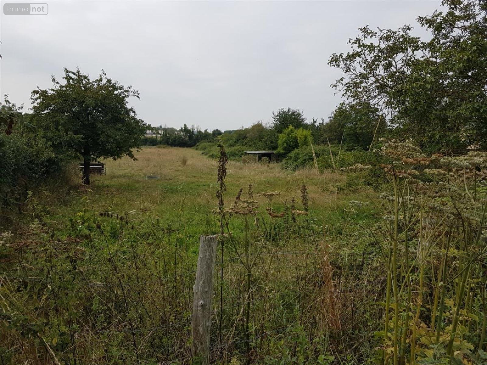 Terrain a batir a vendre La Flèche 72200 Sarthe 3200 m2  85760 euros