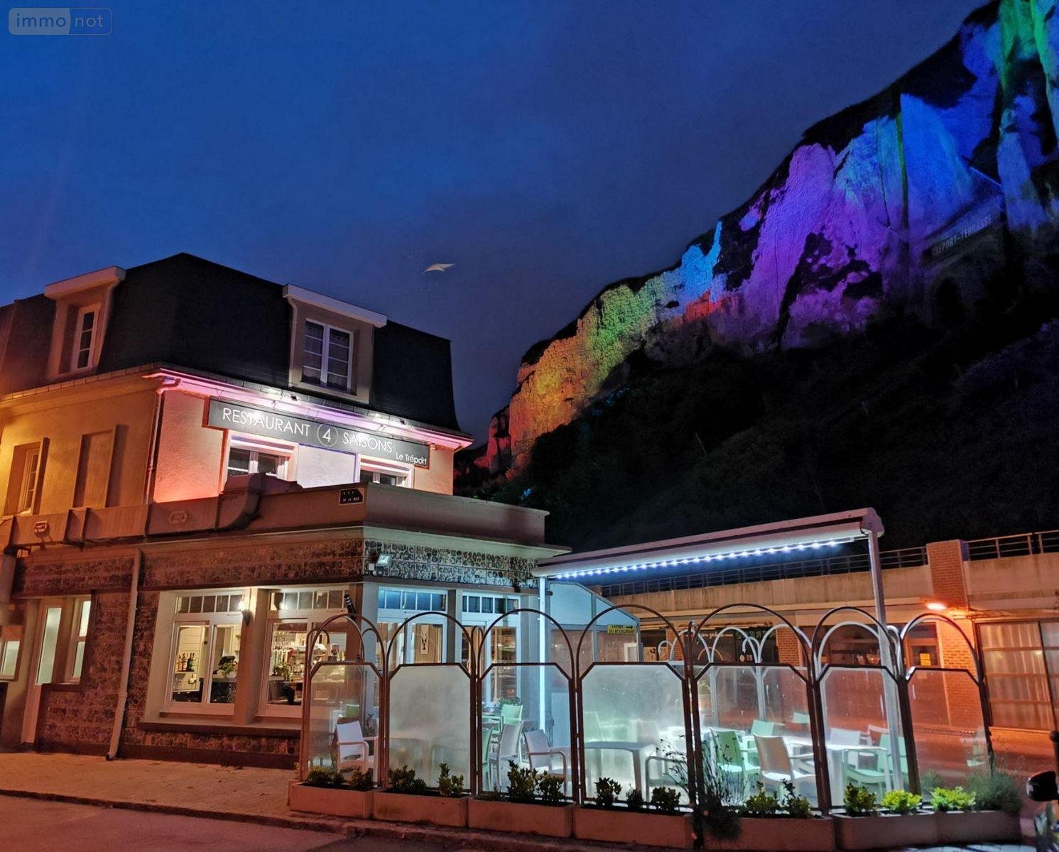 Fonds et murs commerciaux a vendre Le Tréport 76470 Seine-Maritime 100 m2  127000 euros