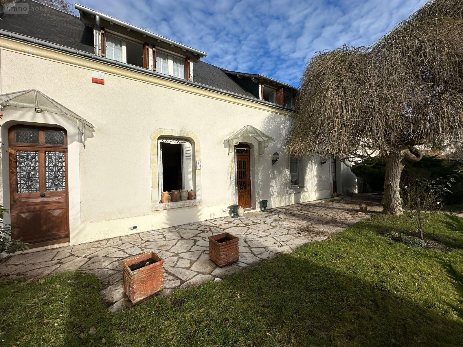 Maison a vendre Montrichard-Val-de-Cher 41400 Loir-et-Cher 216 m2 7 pièces 283067 euros