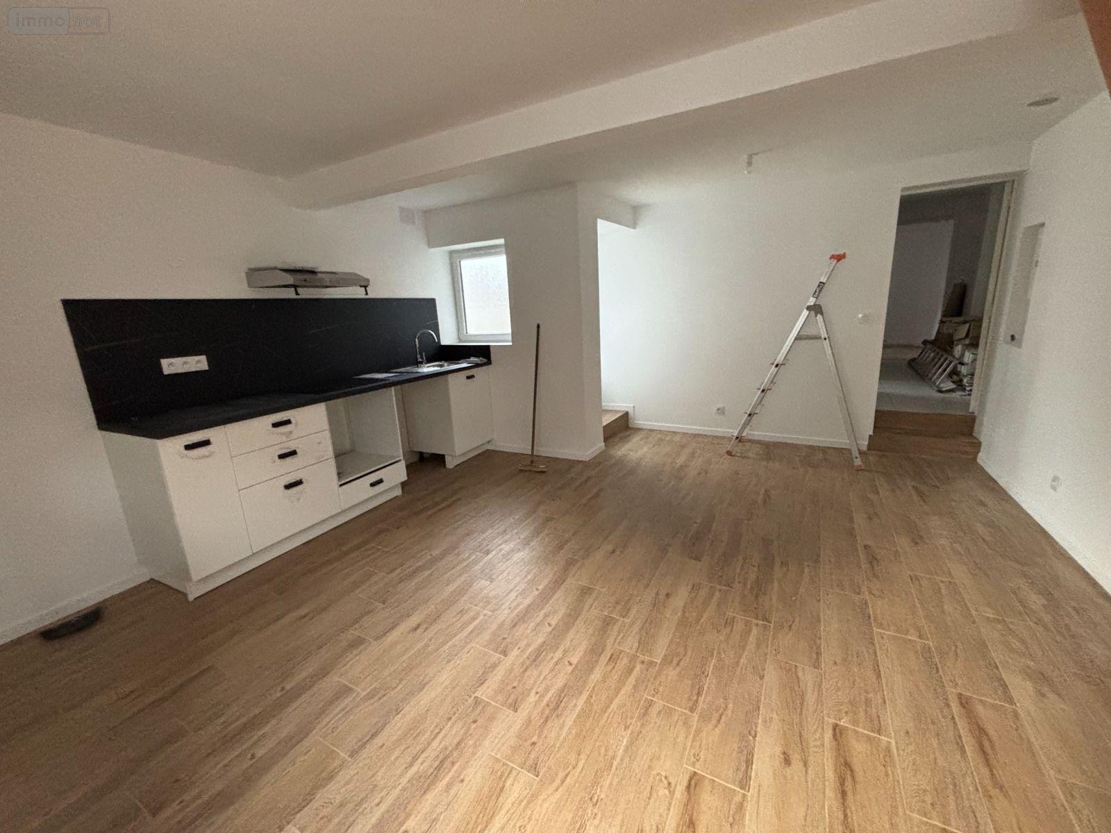 Location maison Friville-Escarbotin 80130 Somme 53 m2 3 pièces 590 euros