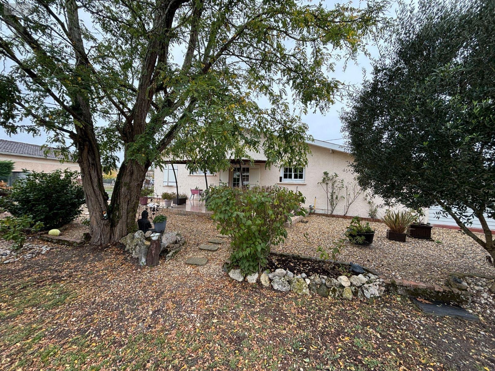 Maison a vendre Le Pian-Médoc 33290 Gironde 86 m2 4 pièces 302150 euros