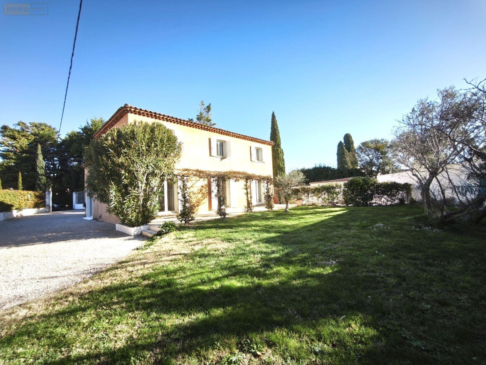 propriete a vendre Mouriès 13890 Bouches-du-Rhône 211 m2 7 pièces 688000 euros