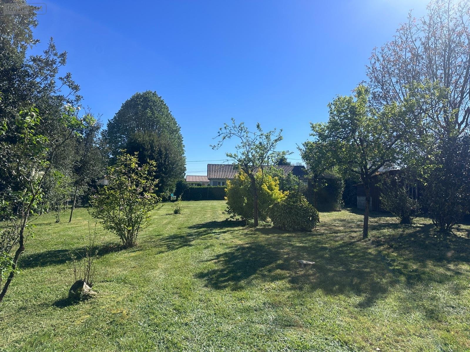 Terrain a batir a vendre Léognan 33850 Gironde 1119 m2  261250 euros