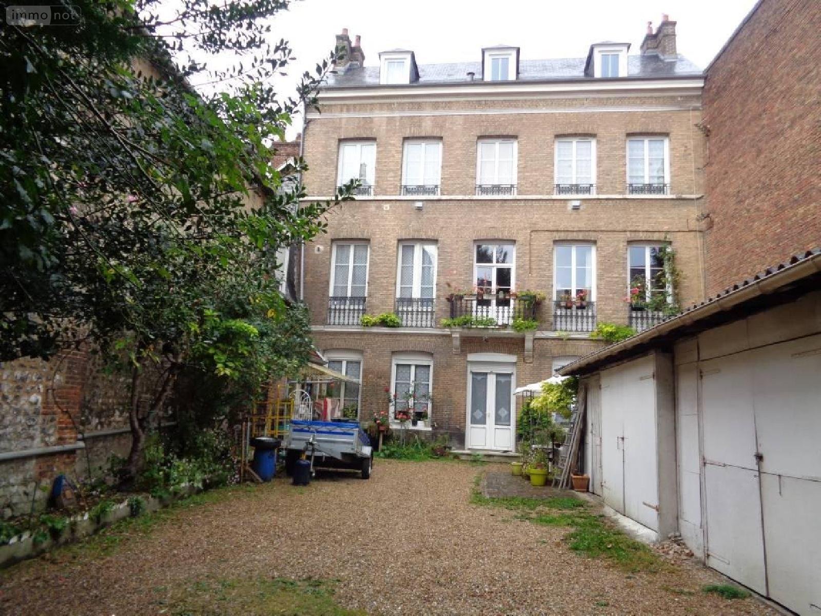 Immeuble a vendre Elbeuf 76500 Seine-Maritime 218 m2  260000 euros