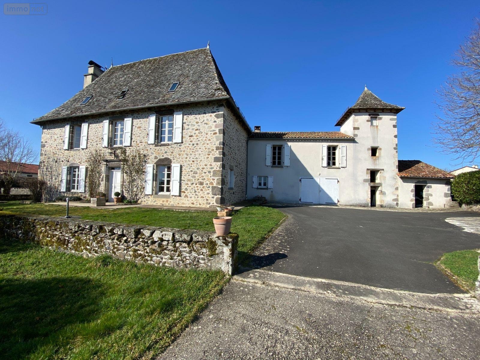 Maison a vendre Aurillac 15000 Cantal 230 m2 7 pièces 467990 euros